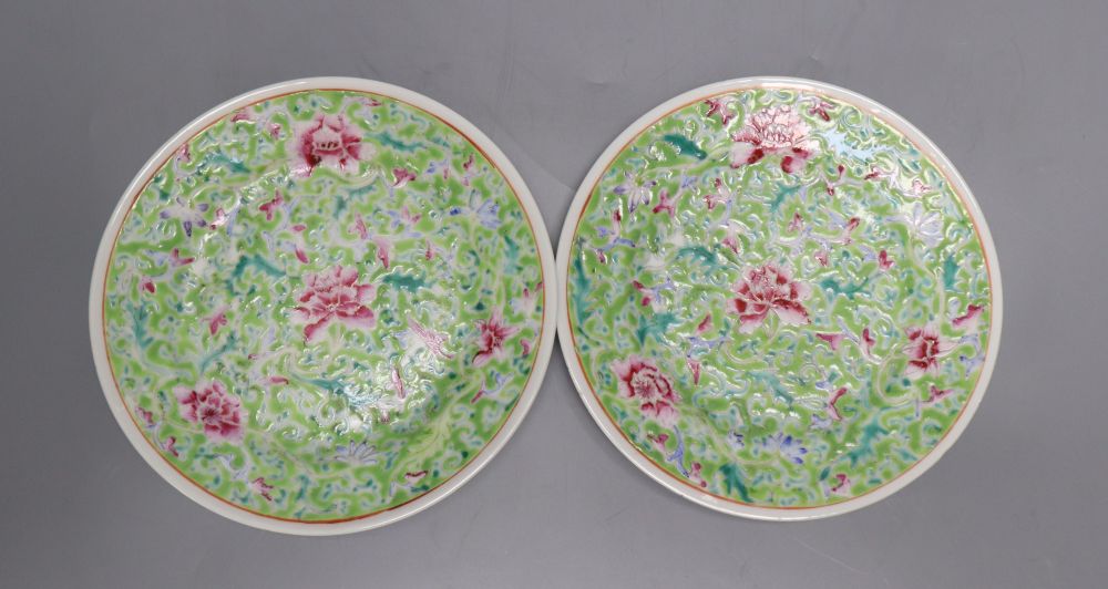 A pair of Chinese enamelled porcelain plates, Qianlong mark, late 19th century